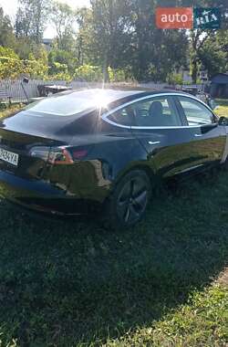 Седан Tesla Model 3 2018 в  фото 5 Седан Tesla Model 3 2018 в