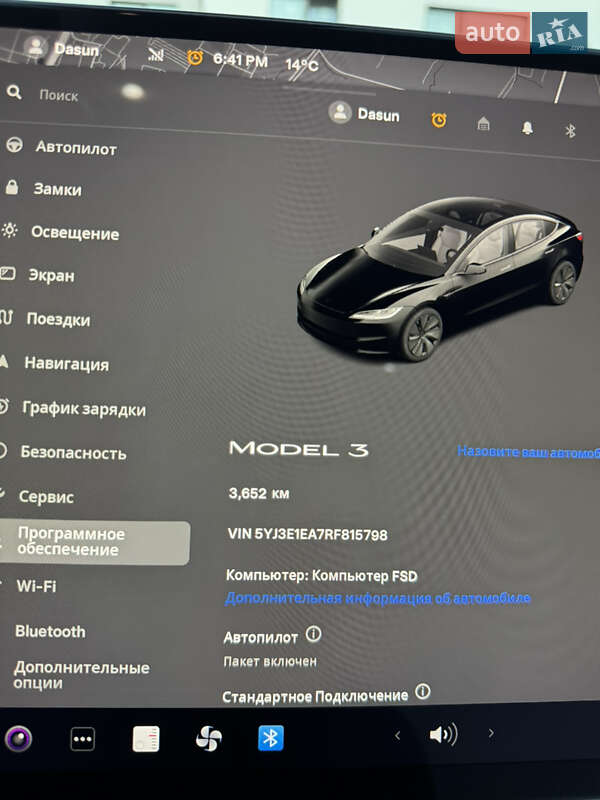 Седан Tesla Model 3 2024 в Львові
