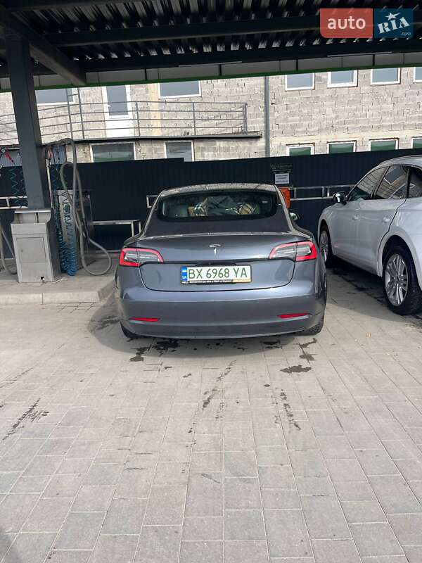 Седан Tesla Model 3 2021 в Хмельницькому