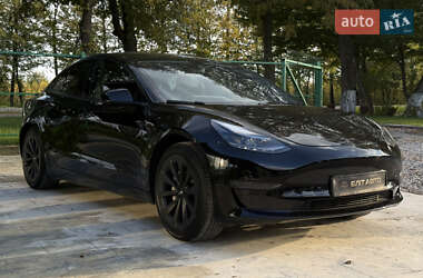 Седан Tesla Model 3 2021 в Ивано-Франковске