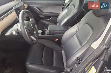 Седан Tesla Model 3 2018 в 