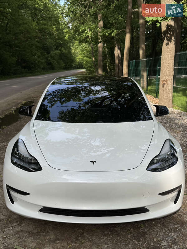 Седан Tesla Model 3 2019 в Кропивницькому