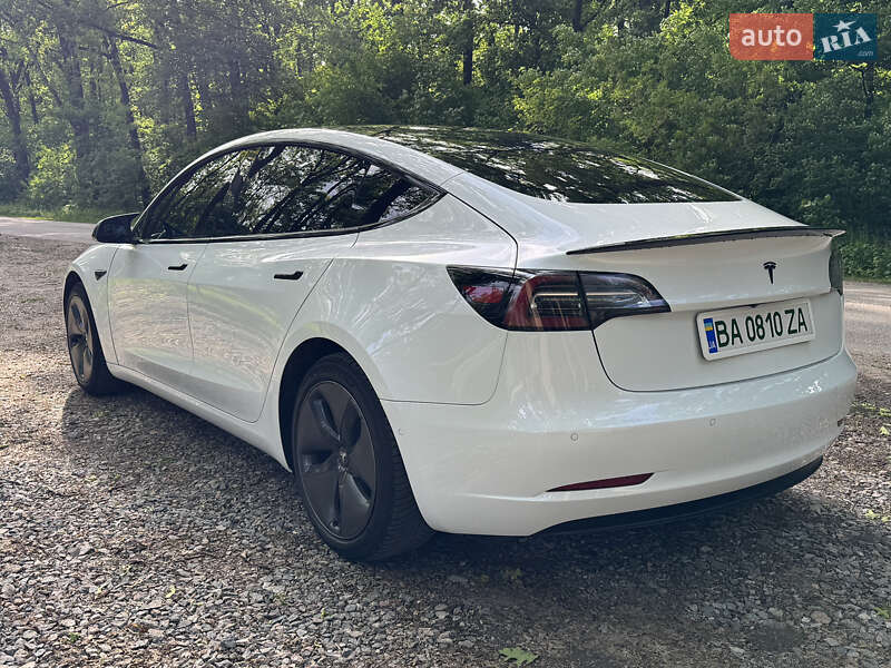Седан Tesla Model 3 2019 в Кропивницькому