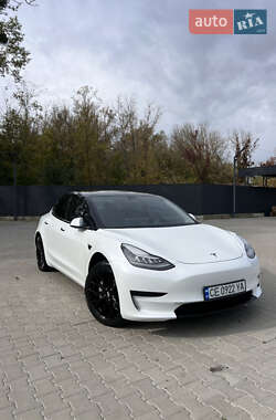 Седан Tesla Model 3 2019 в 
