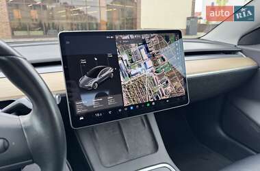 Седан Tesla Model 3 2018 в 