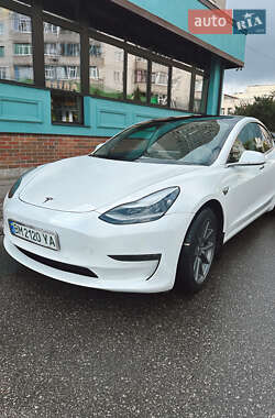 Седан Tesla Model 3 2019 в Сумах