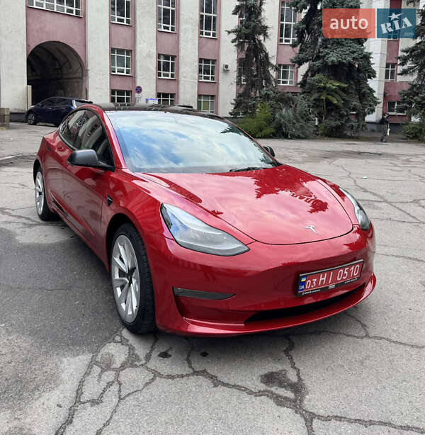 Седан Tesla Model 3 2022 в Дніпрі