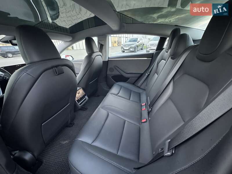 Седан Tesla Model 3 2024 в Борисполе фото 34 Седан Tesla Model 3 2024 в Борисполе