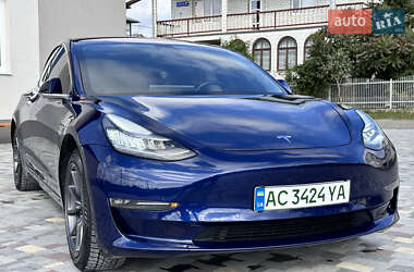 Седан Tesla Model 3 2018 в 