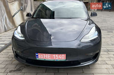 Седан Tesla Model 3 2018 в Ахтырке
