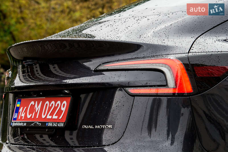 Седан Tesla Model 3 2024 в Львові фото 13 Седан Tesla Model 3 2024 в Львові