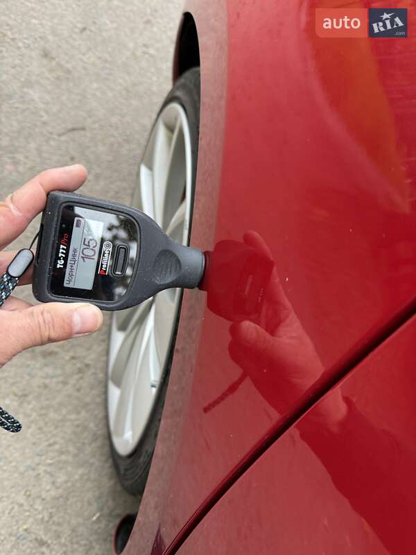 Седан Tesla Model 3 2019 в Львові