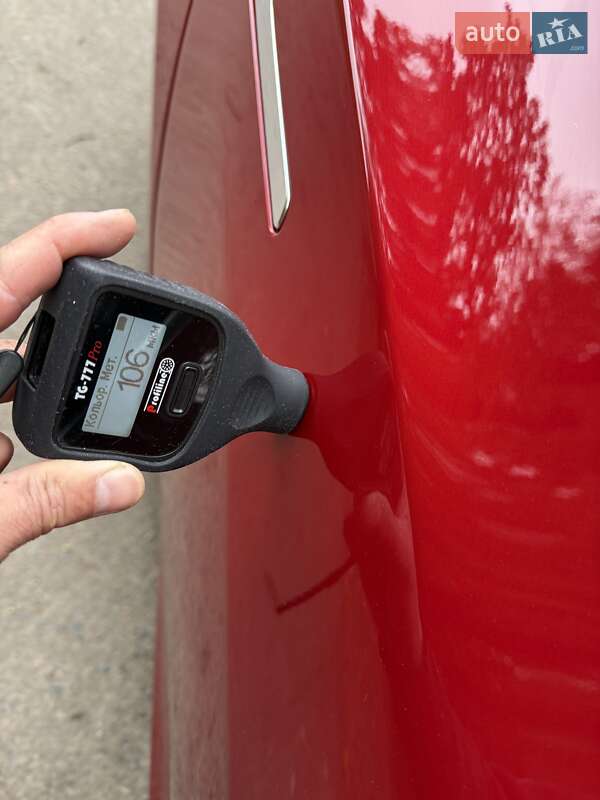 Седан Tesla Model 3 2019 в Львові