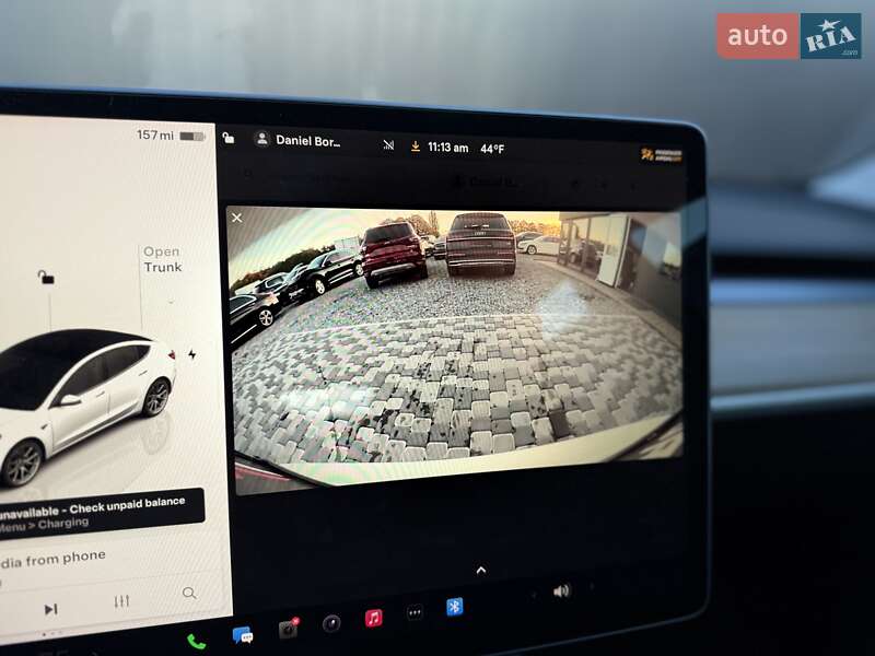Седан Tesla Model 3 2023 в Львове