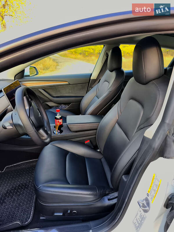 Седан Tesla Model 3 2022 в Павлограде фото 24 Седан Tesla Model 3 2022 в Павлограде
