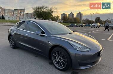 Седан Tesla Model 3 2019 в Киеве Седан Tesla Model 3 2019 в Киеве