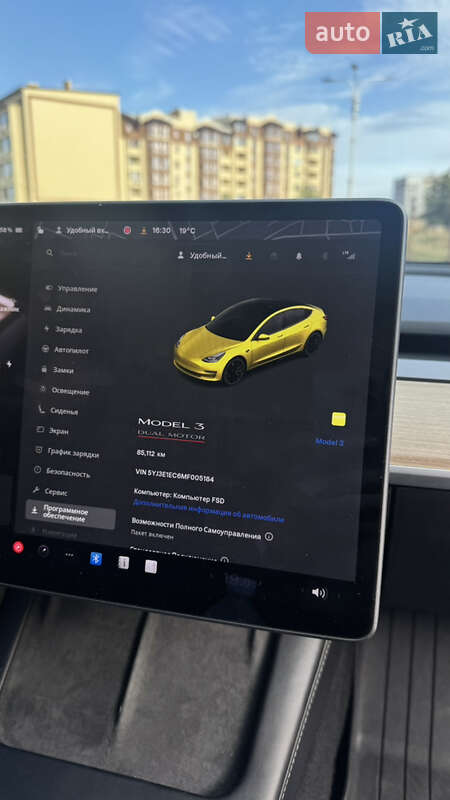 Седан Tesla Model 3 2021 в Измаиле