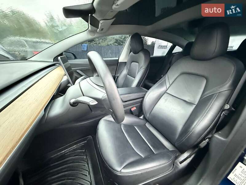 Седан Tesla Model 3 2021 в Луцке фото 17 Седан Tesla Model 3 2021 в Луцке