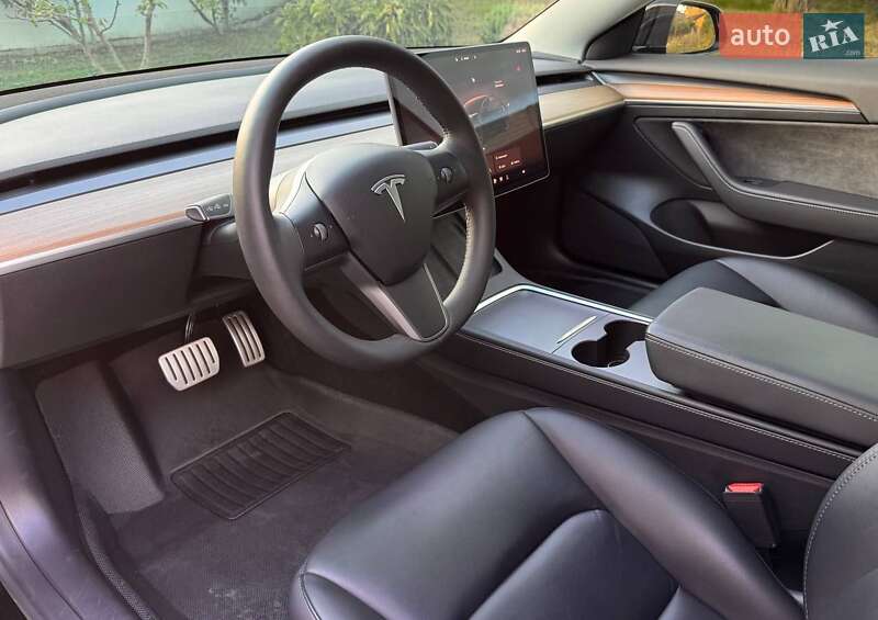 Седан Tesla Model 3 2022 в Одесі