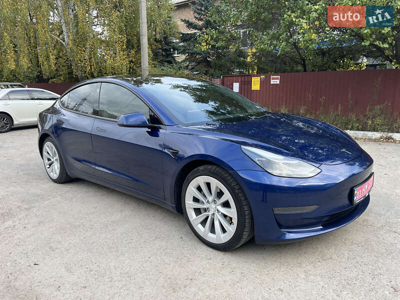 Седан Tesla Model 3 2021 в Києві фото 2 Седан Tesla Model 3 2021 в Києві