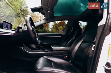 Седан Tesla Model 3 2019 в Львові фото 56 Седан Tesla Model 3 2019 в Львові