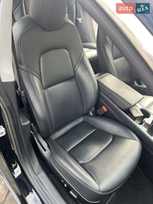 Седан Tesla Model 3 2019 в Львове фото 21 Седан Tesla Model 3 2019 в Львове