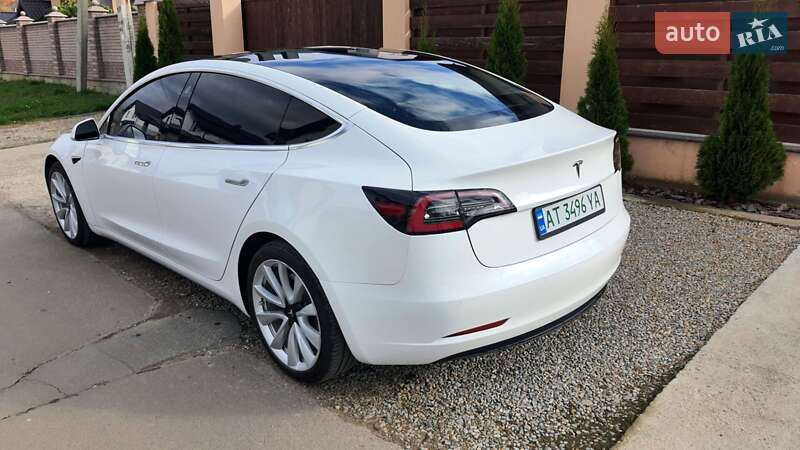 Седан Tesla Model 3 2019 в Івано-Франківську фото 4 Седан Tesla Model 3 2019 в Івано-Франківську