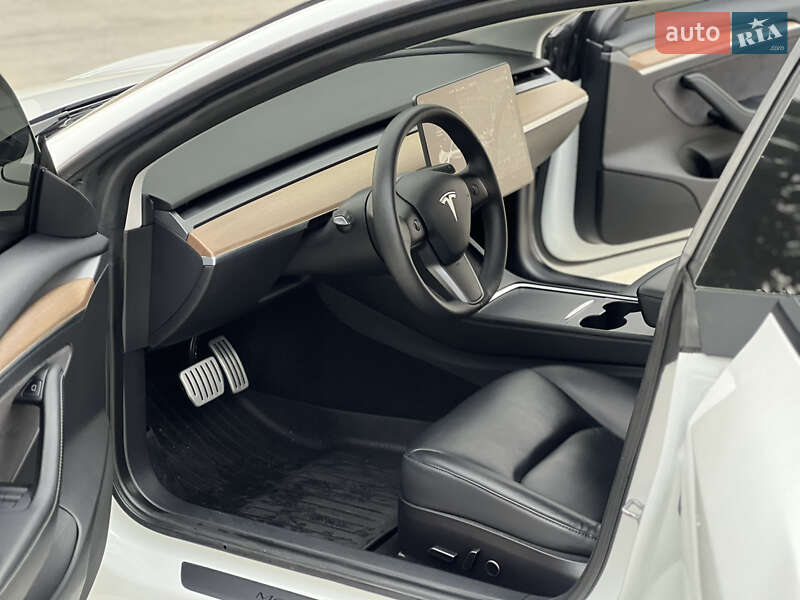Седан Tesla Model 3 2021 в Луцьку фото 45 Седан Tesla Model 3 2021 в Луцьку