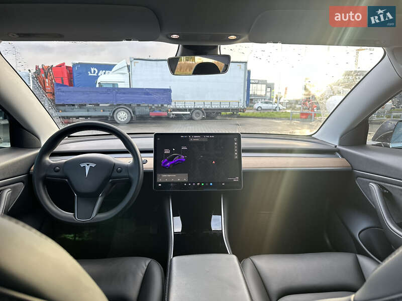 Седан Tesla Model 3 2020 в Луцке фото 6 Седан Tesla Model 3 2020 в Луцке