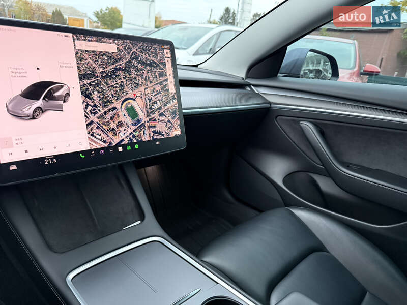 Седан Tesla Model 3 2021 в Полтаве