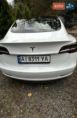 Седан Tesla Model 3 2019 в 