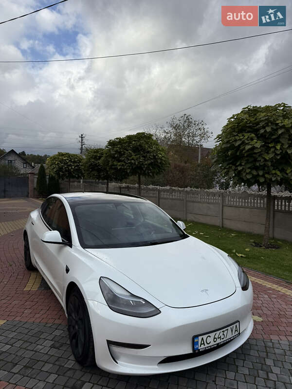 Седан Tesla Model 3 2021 в Луцке фото 7 Седан Tesla Model 3 2021 в Луцке