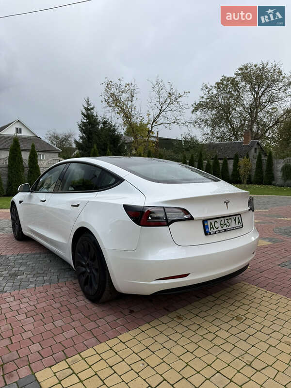 Седан Tesla Model 3 2021 в Луцке фото 10 Седан Tesla Model 3 2021 в Луцке
