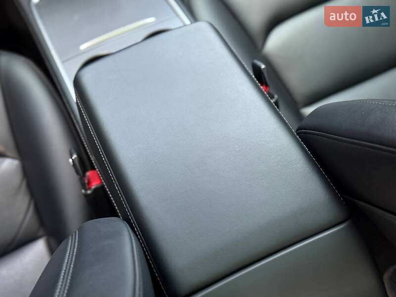 Седан Tesla Model 3 2022 в Кривому Розі фото 40 Седан Tesla Model 3 2022 в Кривому Розі