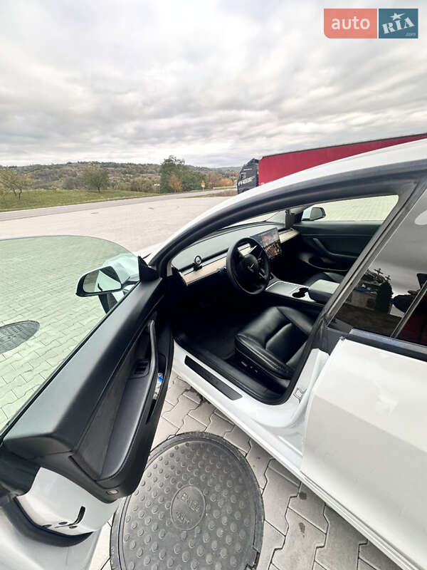Седан Tesla Model 3 2020 в Черновцах фото 27 Седан Tesla Model 3 2020 в Черновцах