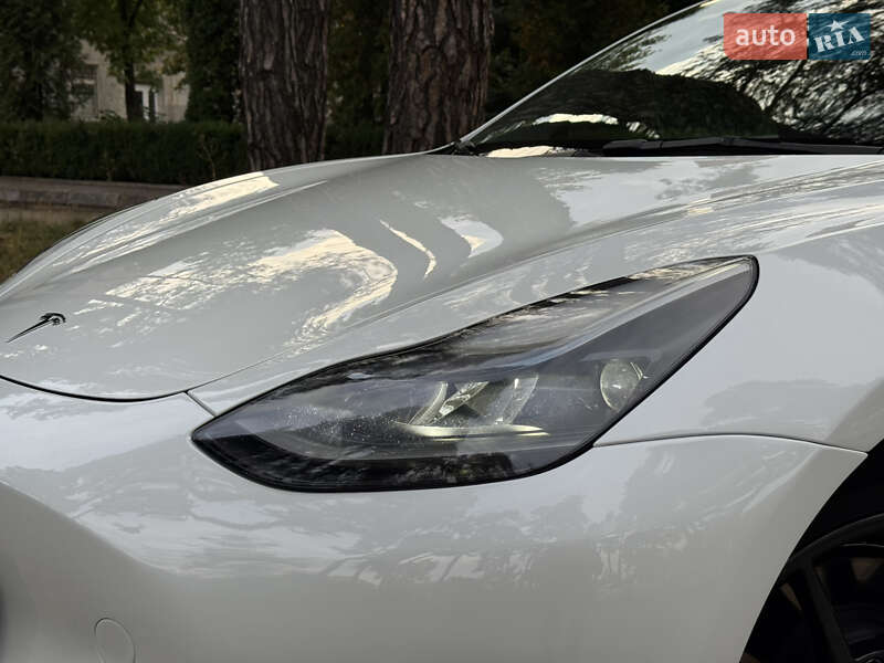 Седан Tesla Model 3 2022 в Нетешине фото 3 Седан Tesla Model 3 2022 в Нетешине