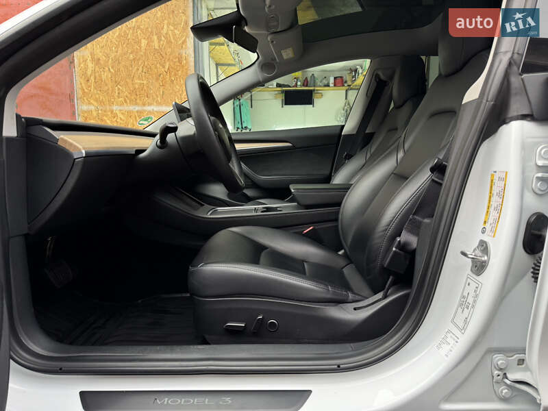 Седан Tesla Model 3 2021 в Киеве фото 14 Седан Tesla Model 3 2021 в Киеве