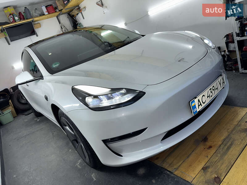 Седан Tesla Model 3 2021 в Киеве фото 23 Седан Tesla Model 3 2021 в Киеве