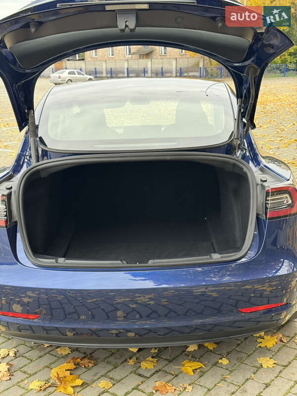 Седан Tesla Model 3 2021 в Тернополе фото 9 Седан Tesla Model 3 2021 в Тернополе