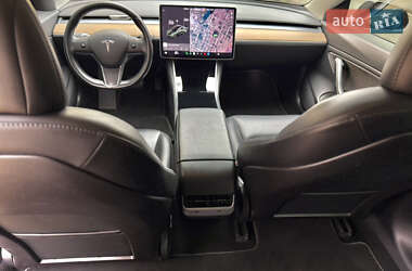 Седан Tesla Model 3 2018 в 