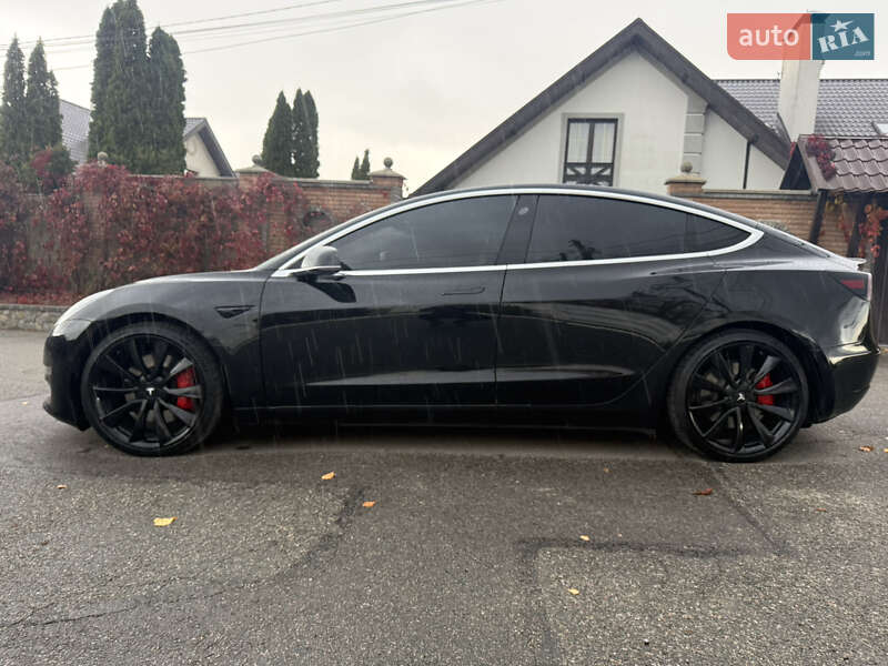 Седан Tesla Model 3 2019 в Киеве фото 8 Седан Tesla Model 3 2019 в Киеве