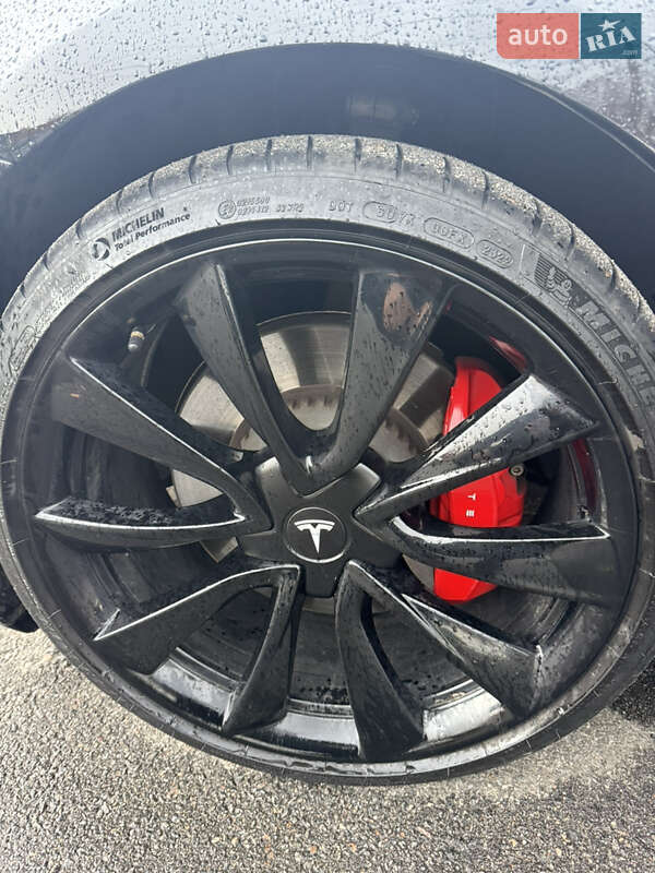 Седан Tesla Model 3 2019 в Киеве фото 16 Седан Tesla Model 3 2019 в Киеве