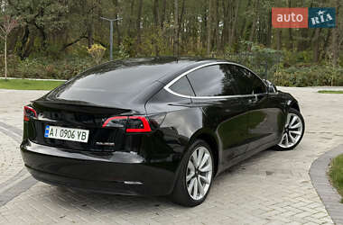 Седан Tesla Model 3 2019 в 