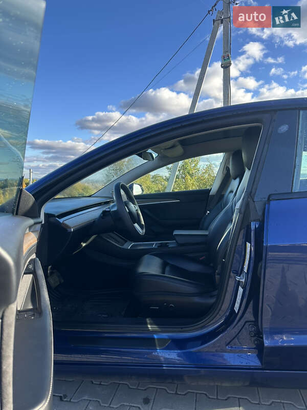 Седан Tesla Model 3 2022 в Львове фото 7 Седан Tesla Model 3 2022 в Львове