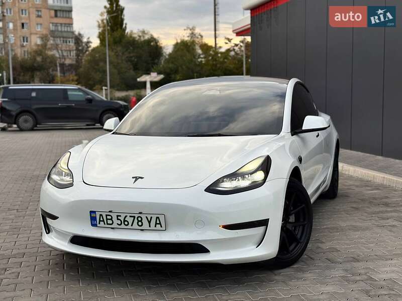 Седан Tesla Model 3 2022 в Кривому Розі фото 8 Седан Tesla Model 3 2022 в Кривому Розі