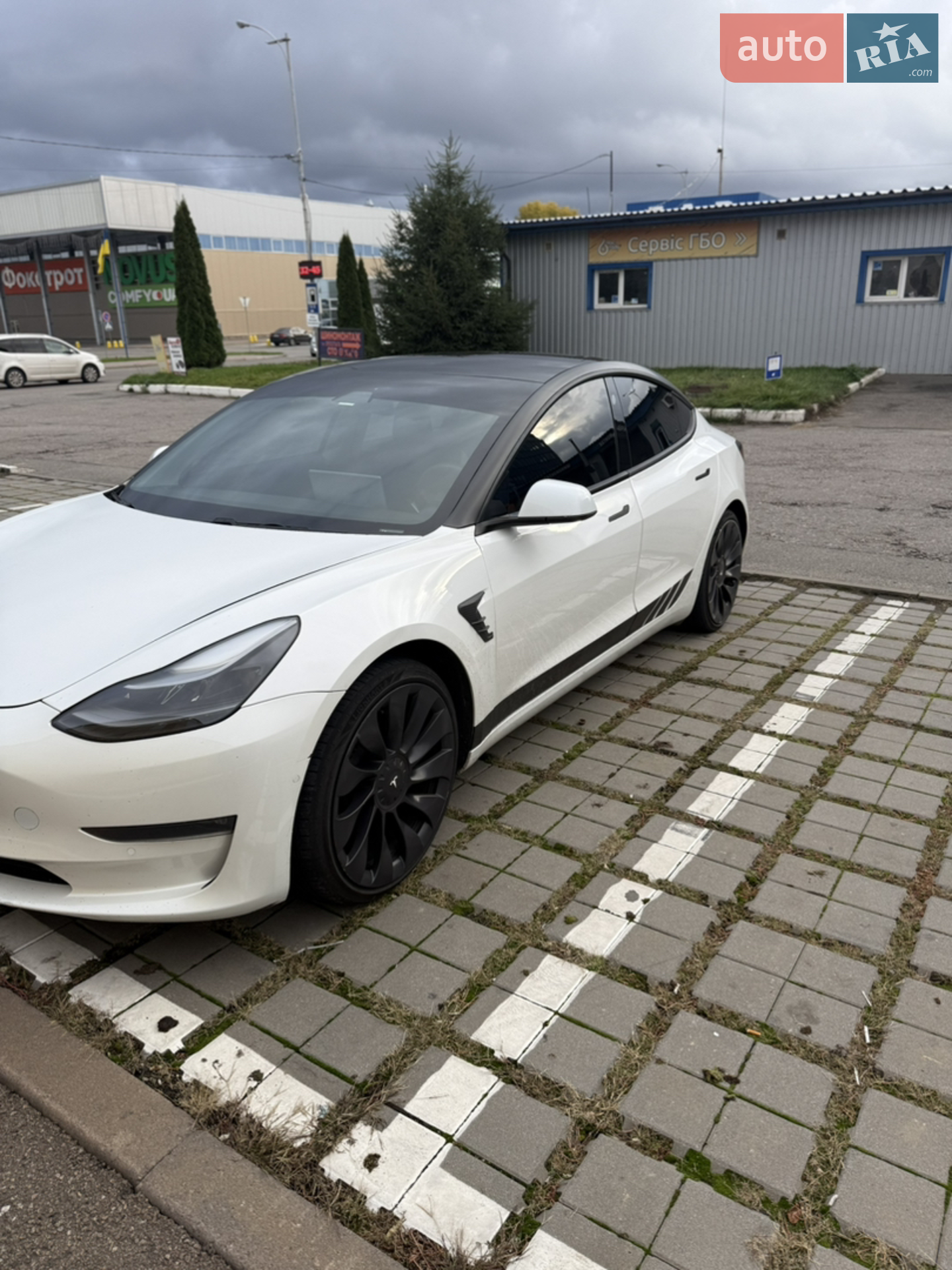 2021 Tesla Model 3 - мініатюра 3