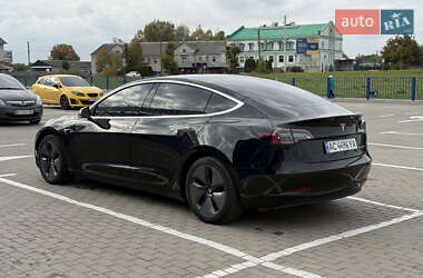 Седан Tesla Model 3 2019 в  фото 9 Седан Tesla Model 3 2019 в
