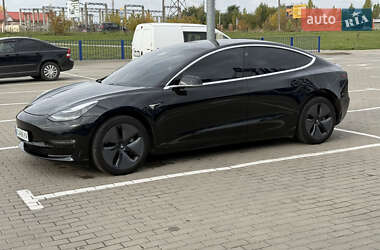 Седан Tesla Model 3 2019 в  фото 6 Седан Tesla Model 3 2019 в