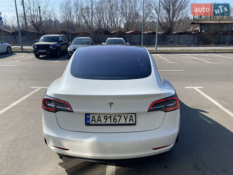 Седан Tesla Model 3 2018 в Киеве фото 6 Седан Tesla Model 3 2018 в Киеве