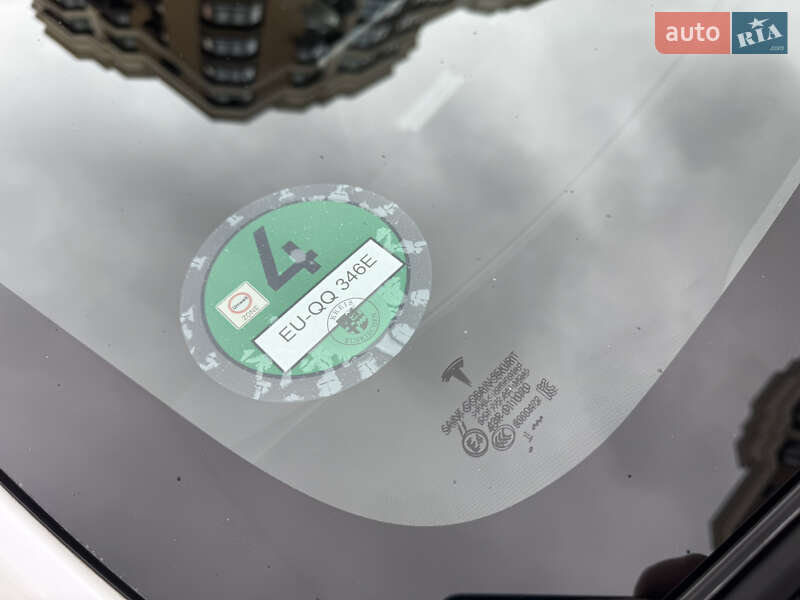 Седан Tesla Model 3 2021 в Киеве фото 50 Седан Tesla Model 3 2021 в Киеве